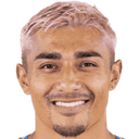 Julián Araujo